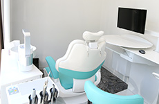 四ツ橋歯科・矯正歯科クリニック